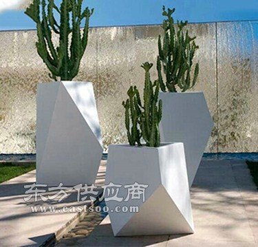 宿遷北歐花盆定做 宿遷北歐花盆定制 繽紛花卉供圖片