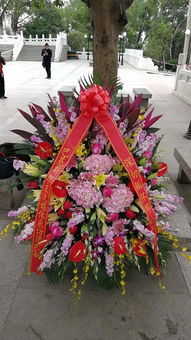 圖 深圳福田公司開業(yè)花籃會(huì)議用花講臺(tái)花胸花送貨上門 深圳鮮花綠植